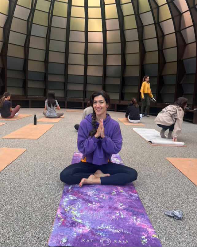 Yoga with Art at the serpentine gallery and my Kati Kaia Mat 