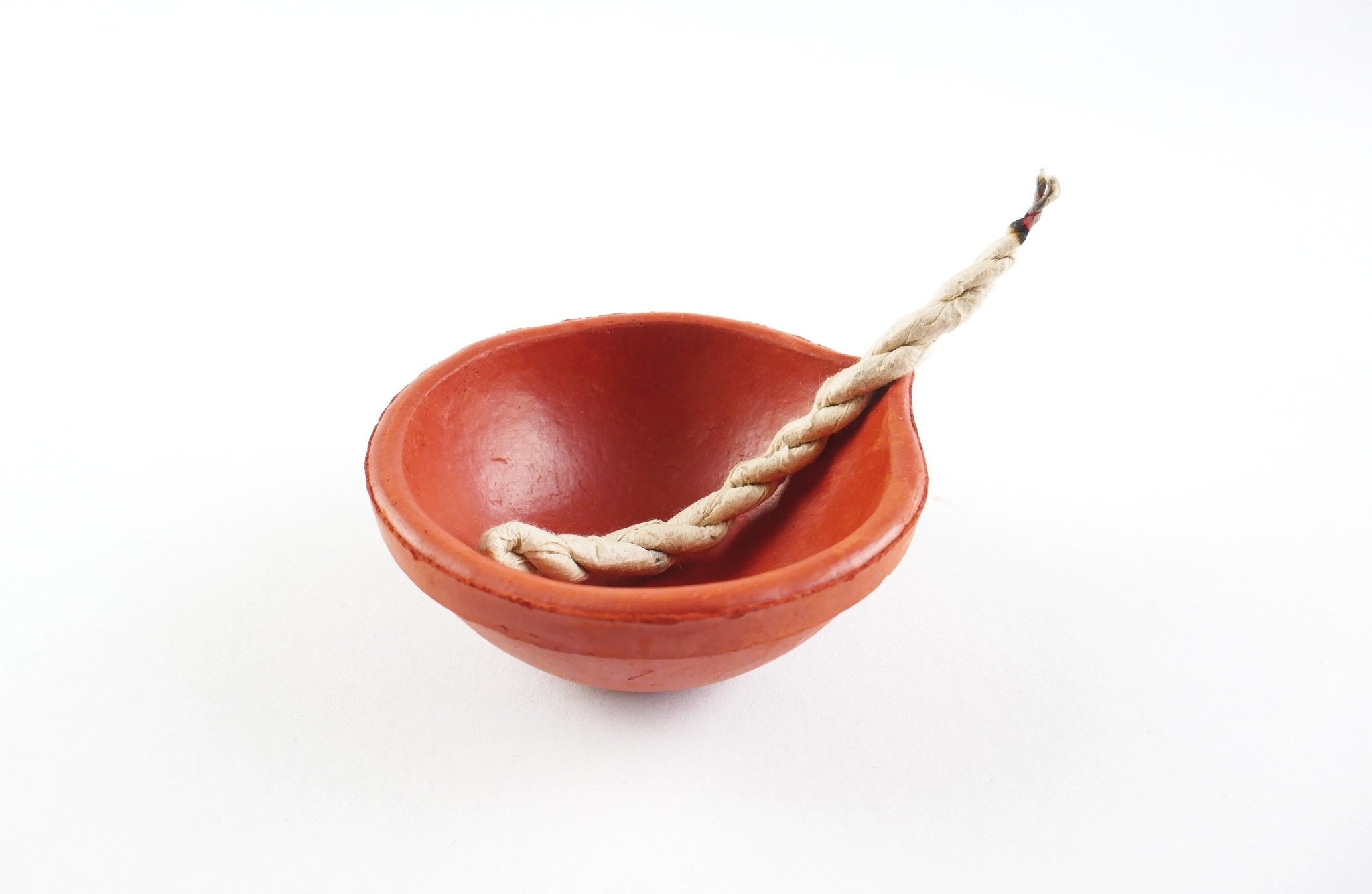 Kati Kaia mind meditation cleanse box terracotta bowl with twisted cotton wick for health care